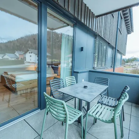 Karlingerhof Apartment